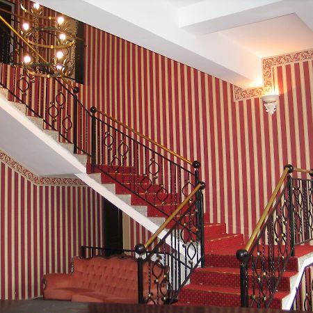Hotel Ksiezycowy Dworek Ketrzyn Exterior photo