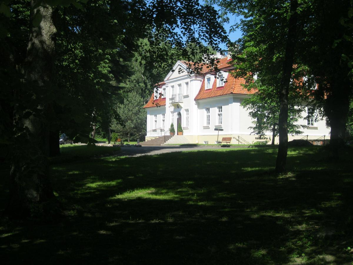 Hotel Ksiezycowy Dworek Ketrzyn Exterior photo